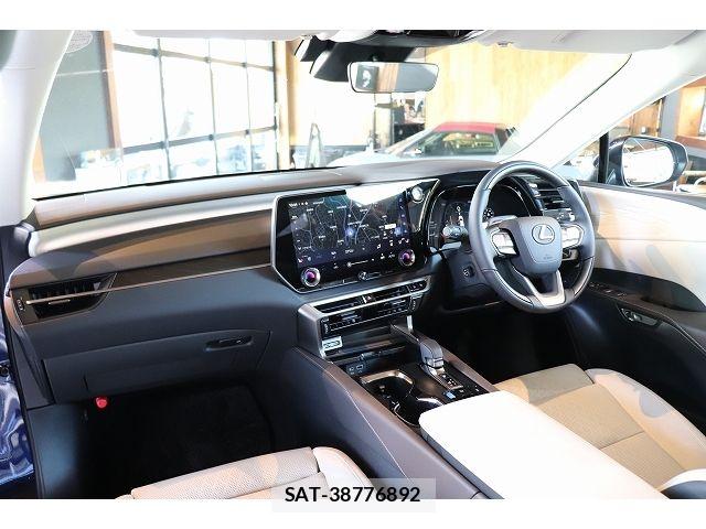 Lexus RX 2026-01 6676718-10