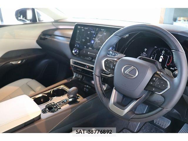 Lexus RX 2026-01 6676718-17