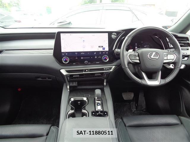 Lexus RX 2025-06 6815748-12