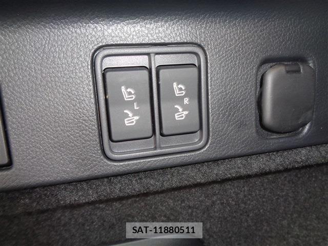 Lexus RX 2025-06 6815748-16