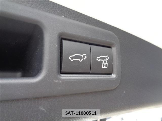 Lexus RX 2025-06 6815748-17
