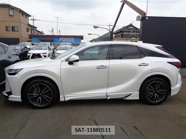 Lexus RX 2025-06 6815748-4