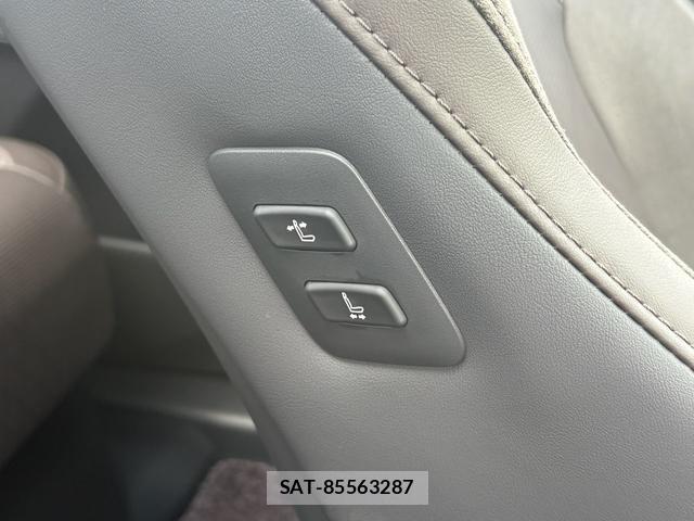 Lexus RX 2024-11 7455474-26