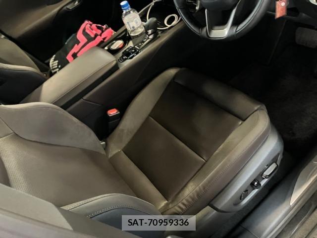 Lexus RX 2024-02 7509069-12