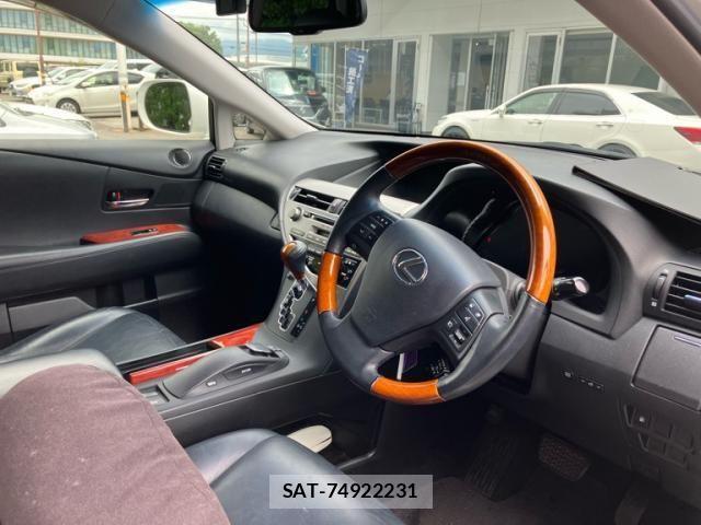 Lexus RX 2009-06 7617725-11