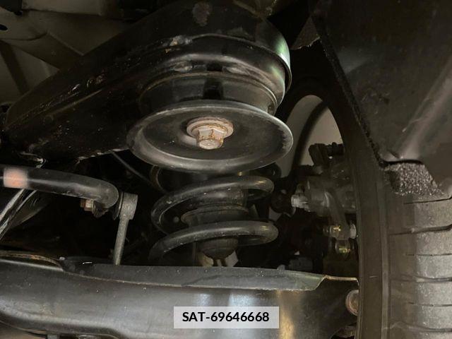 Lexus RX 2012-06 7725194-19