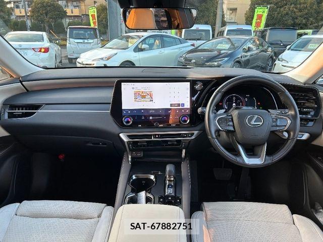 Lexus RX 2024-01 7725191-2