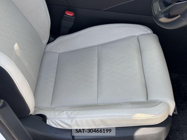 Lexus RX 2023-07 7962454-16