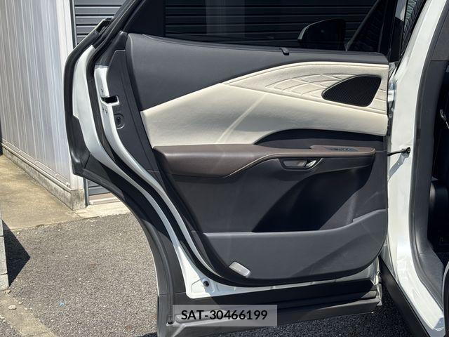 Lexus RX 2023-07 7962454-28