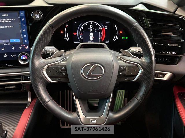 Lexus RX 2023-11 6305020-10