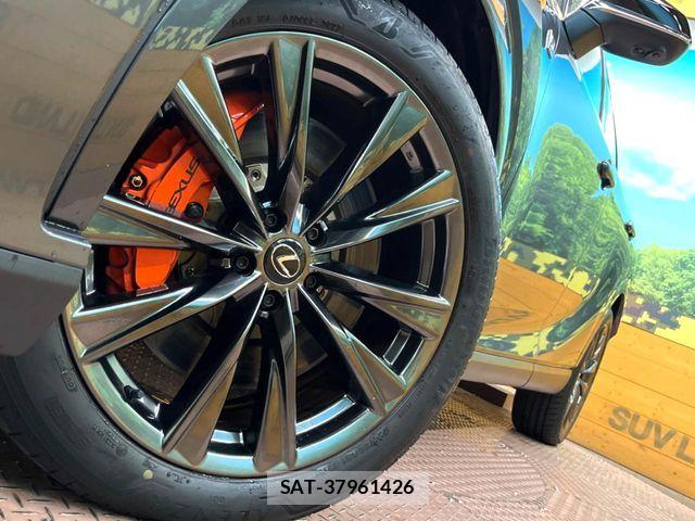 Lexus RX 2023-11 6305020-12