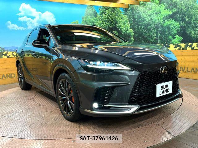 Lexus RX 2023-11 6305020-15
