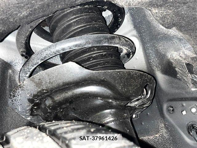 Lexus RX 2023-11 6305020-19