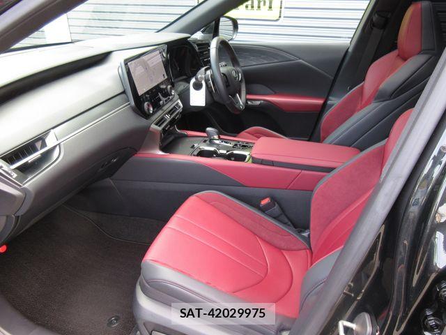 Lexus RX 2024-08 6672309-1