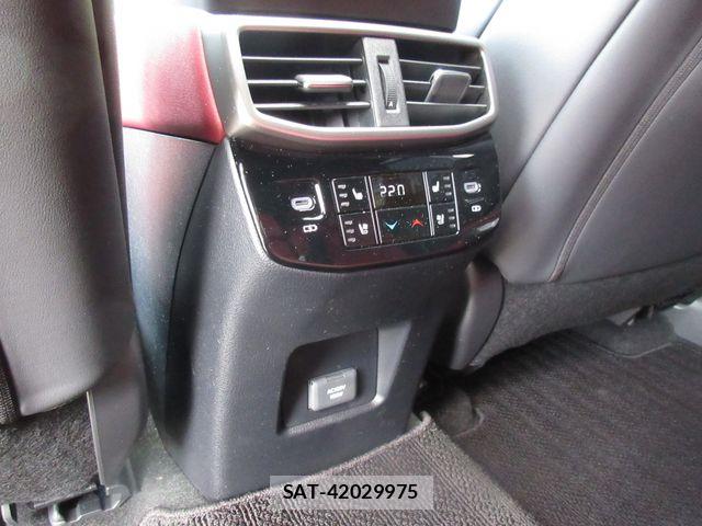 Lexus RX 2024-08 6672309-26