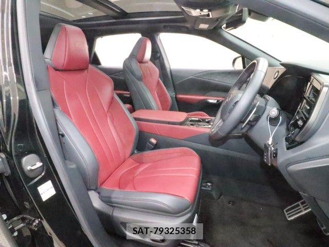 Lexus RX 2023-09 6683851-3