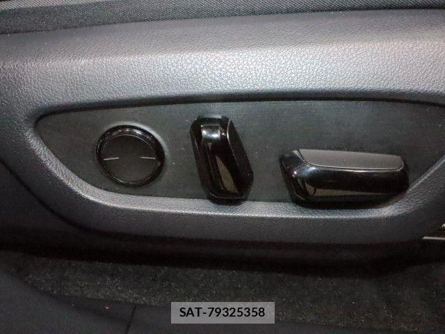 Lexus RX 2023-09 6683851-4