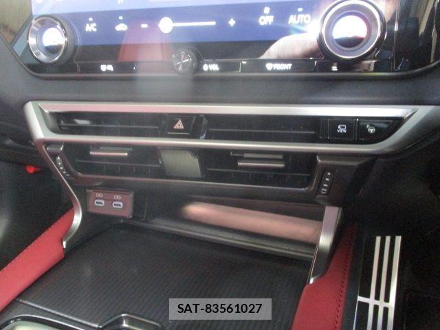 Lexus RX 2025-08 6907835-22