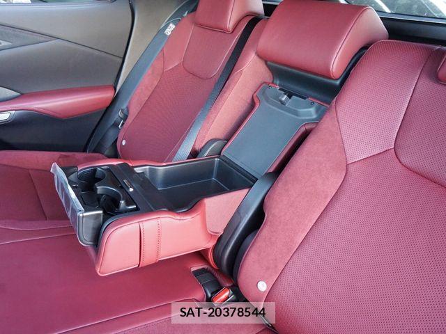 Lexus RX 2025-04 7221126-27