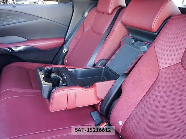 Lexus RX 2024-10 7221131-27