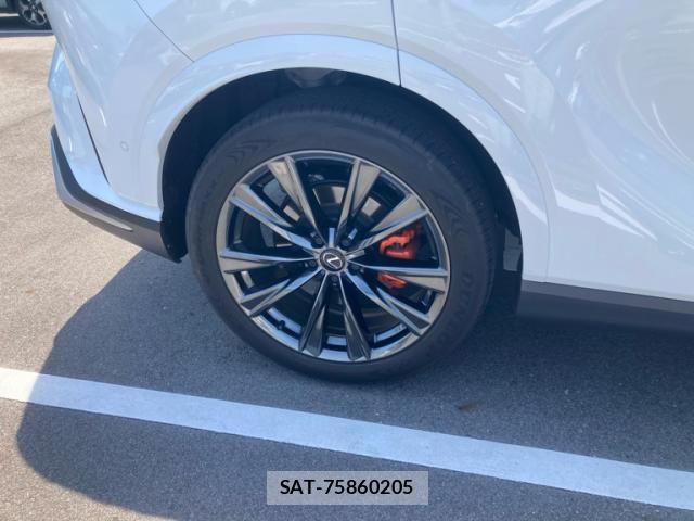 Lexus RX 2024-08 7217279-5