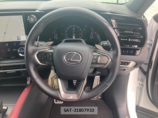 Lexus RX 2023-07 7328085-18