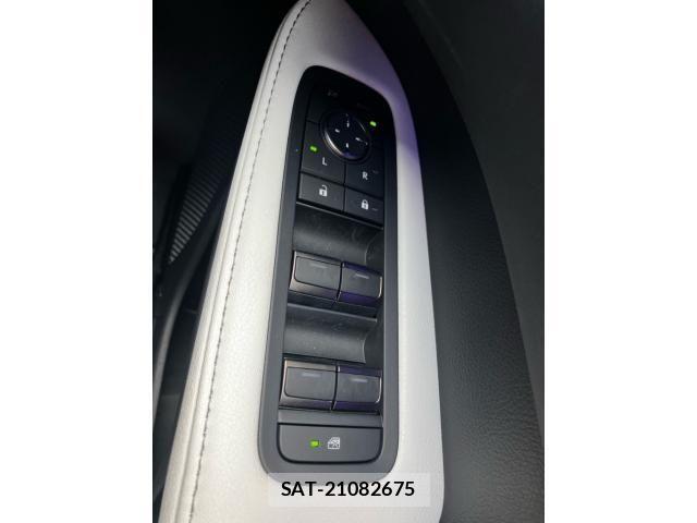 Lexus RX 2025-08 7358555-15