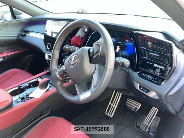 Lexus RX 2026-04 7617734-11