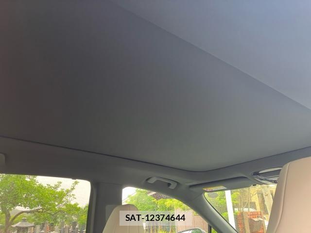 Lexus RX 2026-04 7617733-12