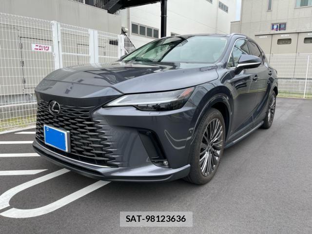 Lexus RX 2023-08 7877449-0