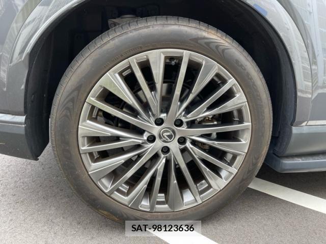 Lexus RX 2023-08 7877449-5