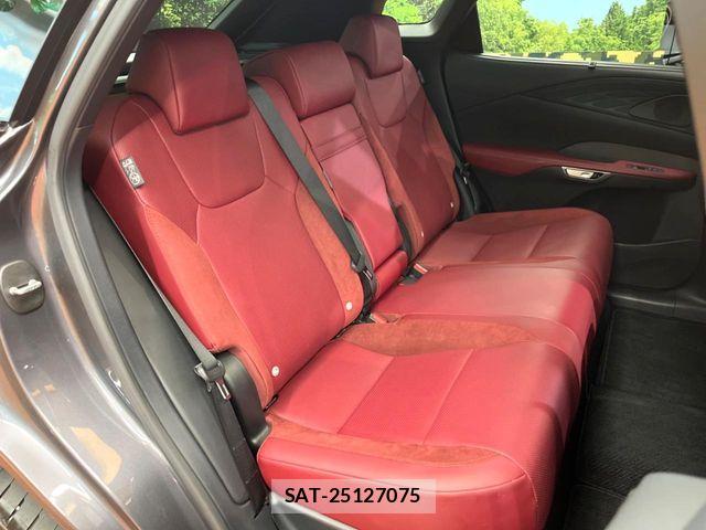 Lexus RX 2025-08 7962453-11