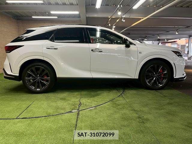 Lexus RX 2023-07 7962455-17