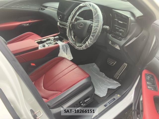 Lexus RX 2024-09 7962457-3