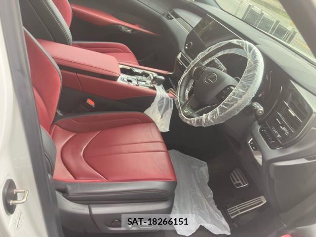 Lexus RX 2024-09 7962457-4