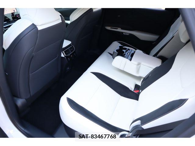Lexus RX 2025-08 8074393-11