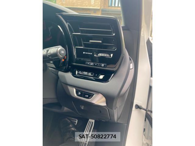 Lexus RX 2023-08 8100194-22