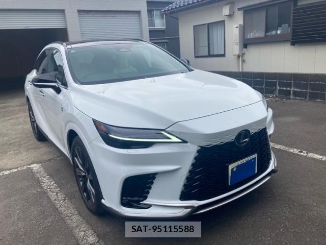 Lexus RX 2025-07 8131052-0