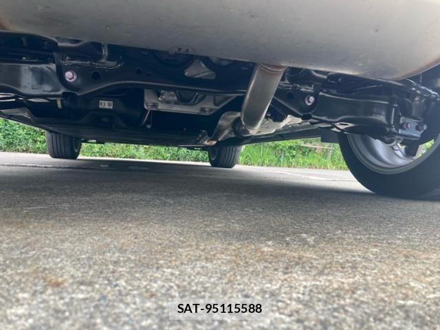 Lexus RX 2025-07 8131052-7