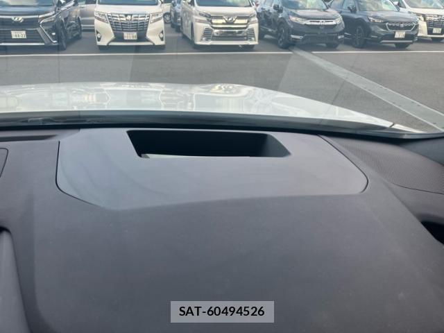 Lexus RX 2023-12 8131055-14