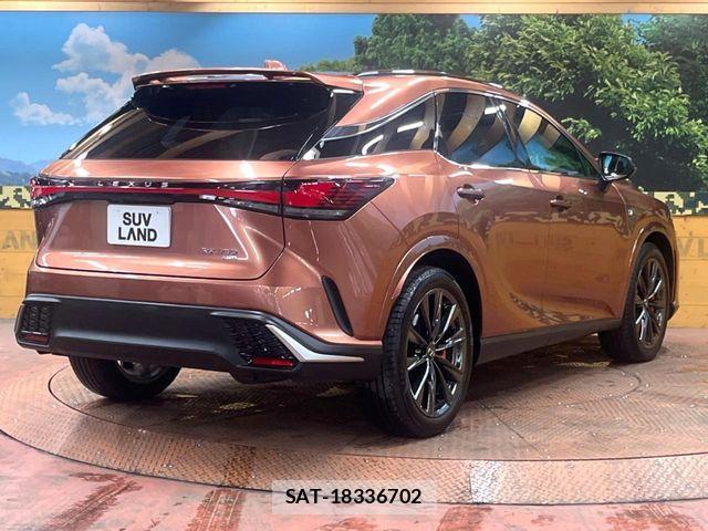 Lexus RX 2023-12 8158707-16