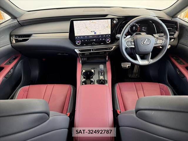 Lexus RX 2025-11 8208455-1