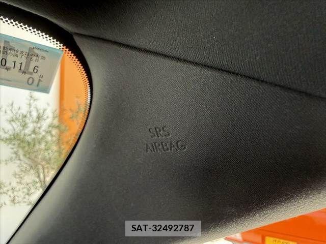 Lexus RX 2025-11 8208455-23