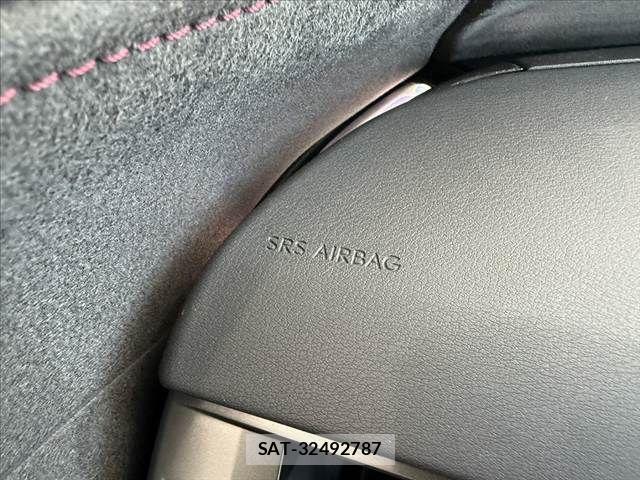 Lexus RX 2025-11 8208455-24