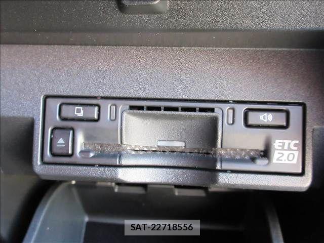 Lexus RX 2023-01 8245760-9