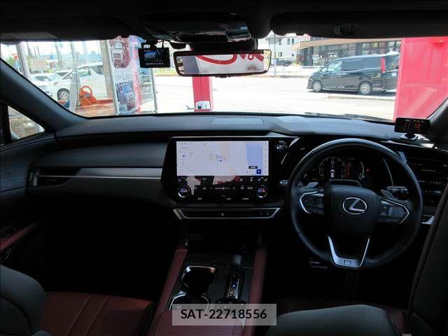 Lexus RX 2023-01 8245760-1