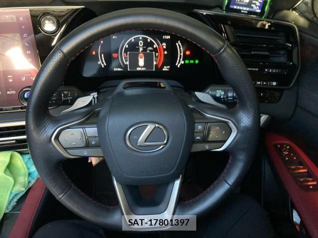 Lexus RX 2023-02 8245759-13