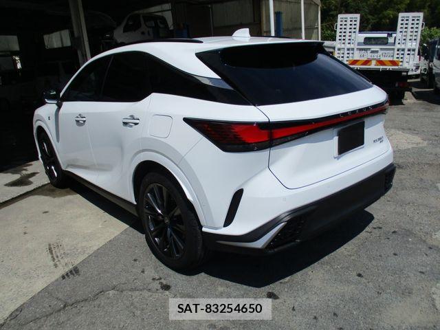Lexus RX 2026-01 8315224-5