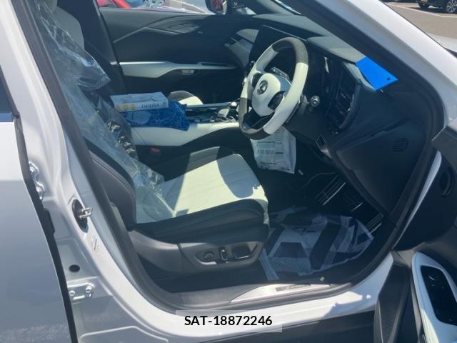Lexus RX 2026-05 8336601-17