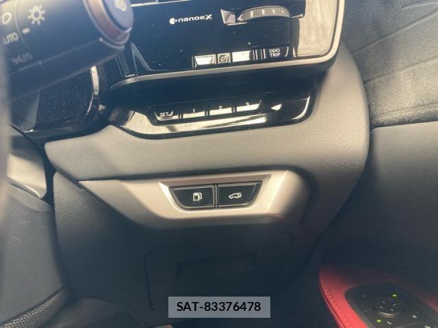 Lexus RX 2023-10 8336603-17